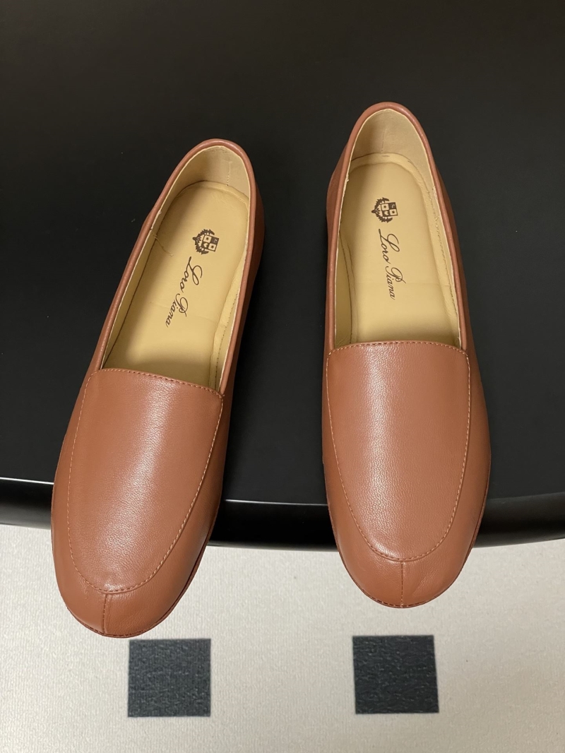 L0r0 P1ana loafers